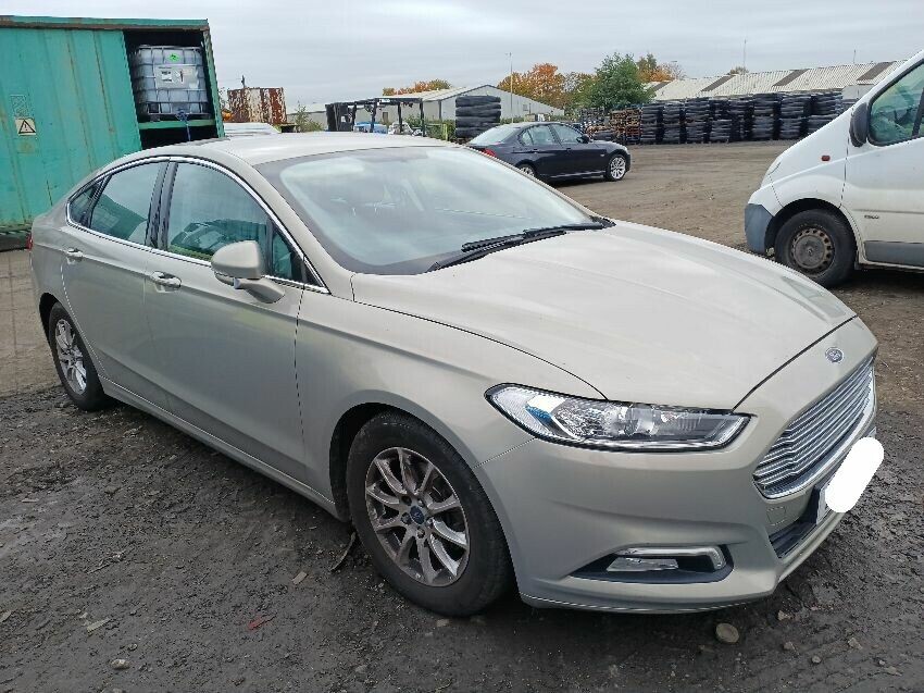 2016 FORD MONDEO