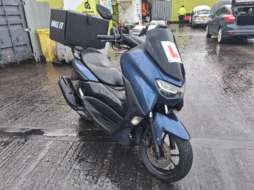 2021 YAMAHA NMAX