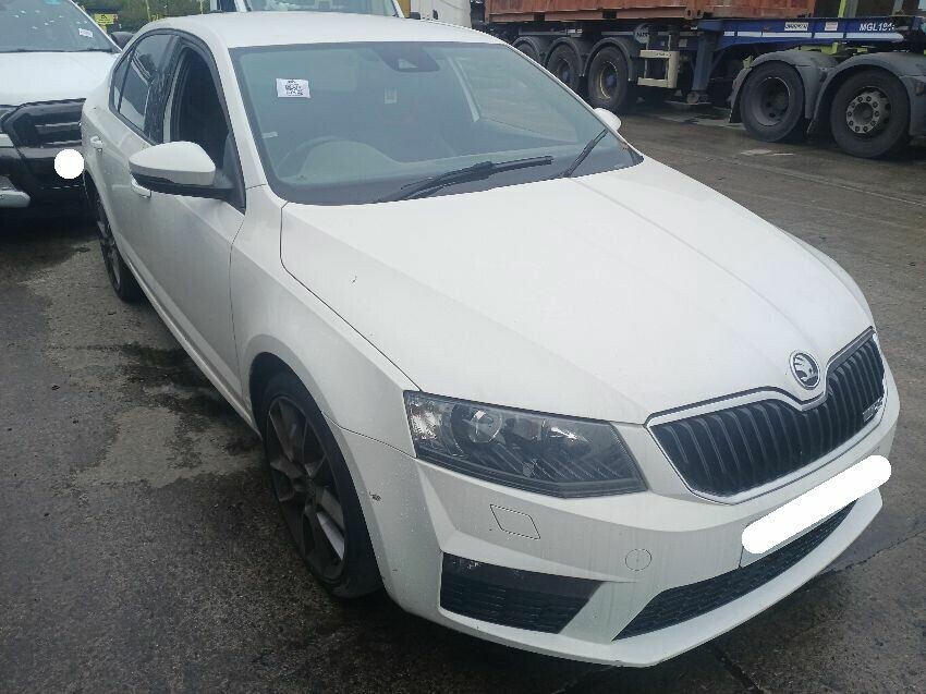 2014 SKODA OCTAVIA