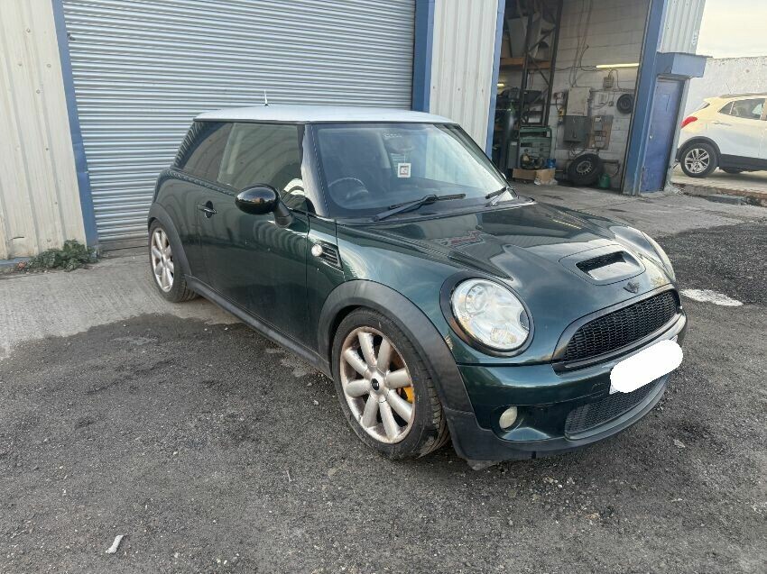 2010 MINI HATCH