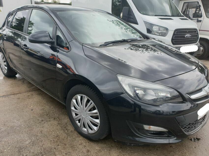 2013 VAUXHALL ASTRA