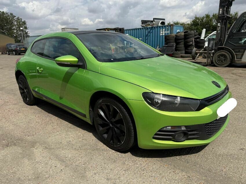 2011 VOLKSWAGEN SCIROCCO GT TDI BLUEMOTION TECHNOLOGY 1,968cc