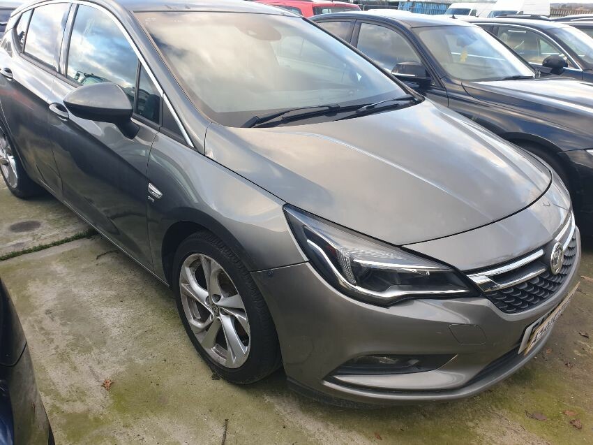 2017 VAUXHALL ASTRA