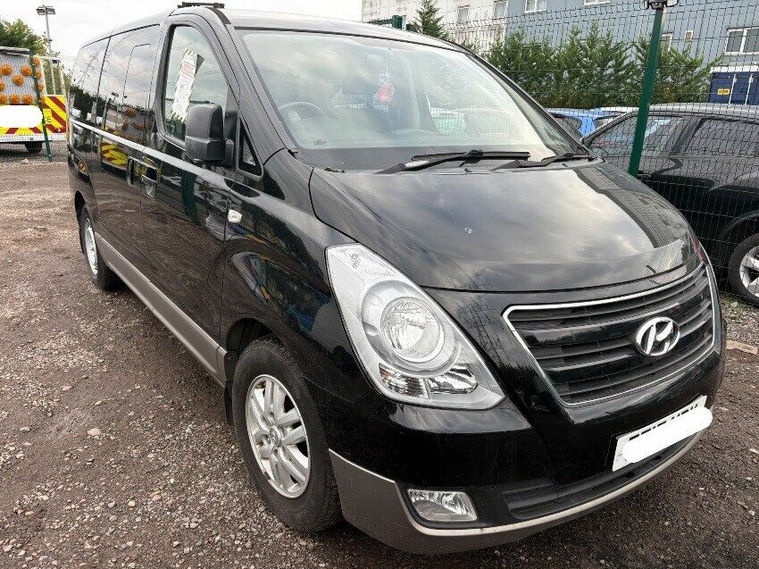 2017 HYUNDAI I800