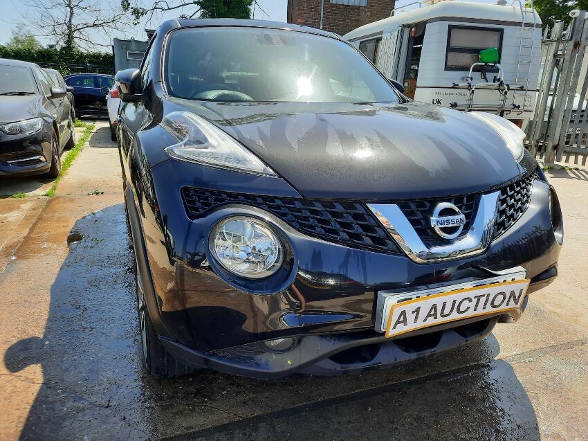 2017 NISSAN JUKE