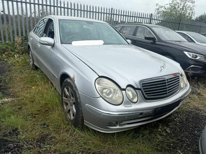 2004 MERCEDES E-CLASS