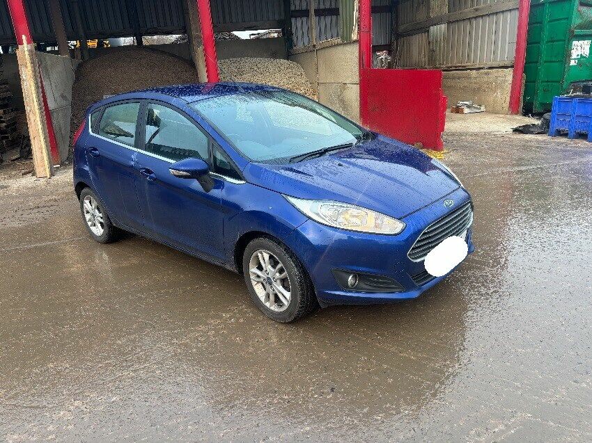 2014 FORD FIESTA