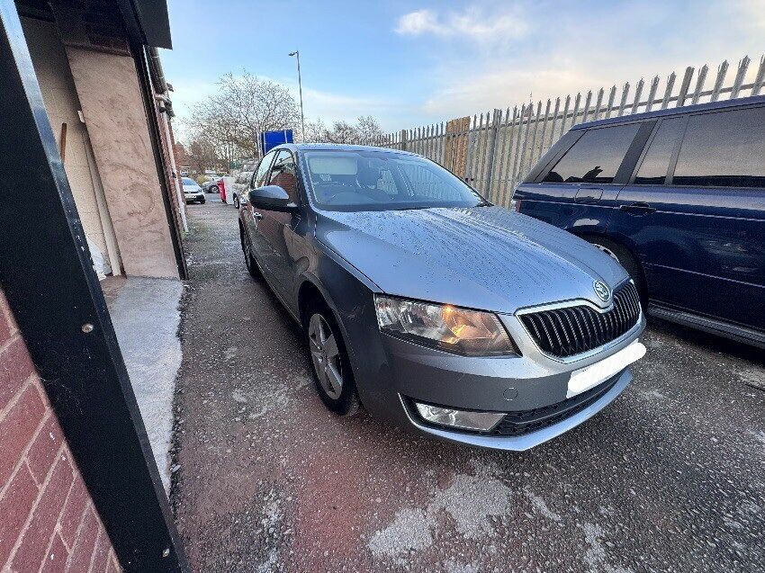 2013 SKODA OCTAVIA