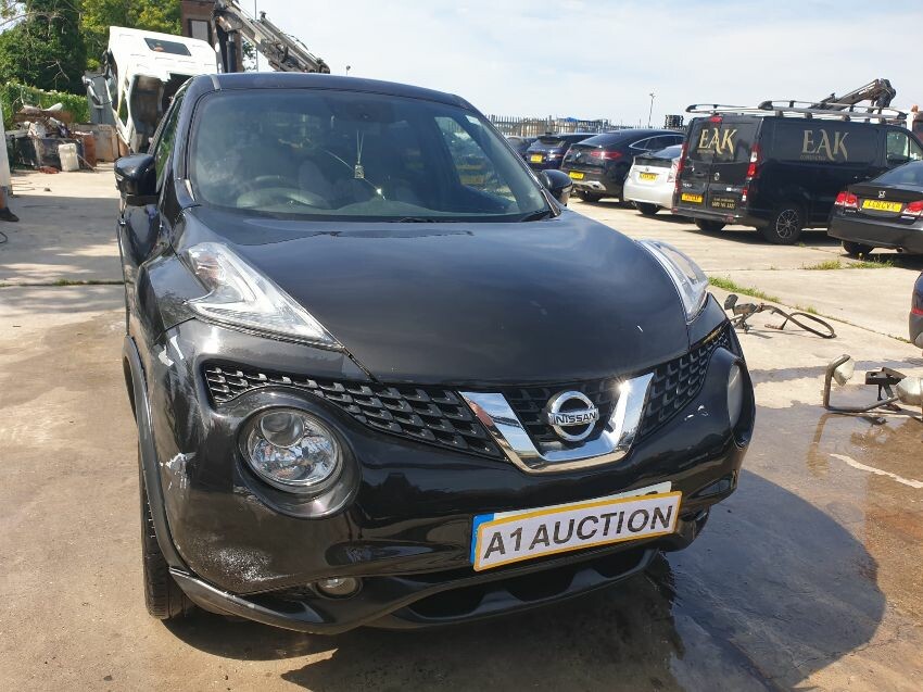 2016 NISSAN JUKE