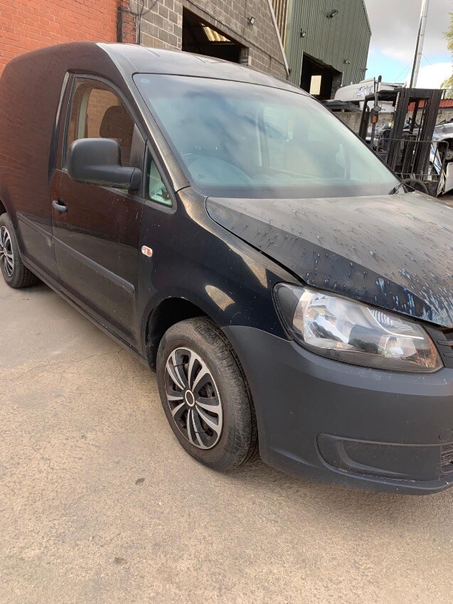 2010 VOLKSWAGEN CADDY