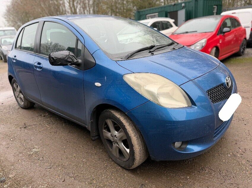 2006 TOYOTA YARIS