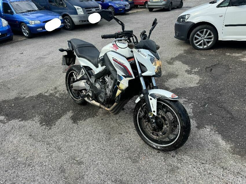 2015 HONDA CB
