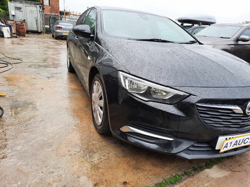 2018 VAUXHALL INSIGNIA GRAND SPORT