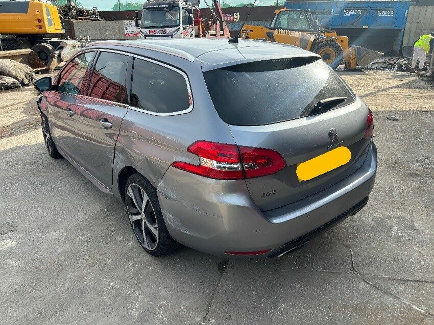 Used 2016 PEUGEOT 308 for sale at online auction RAW2K