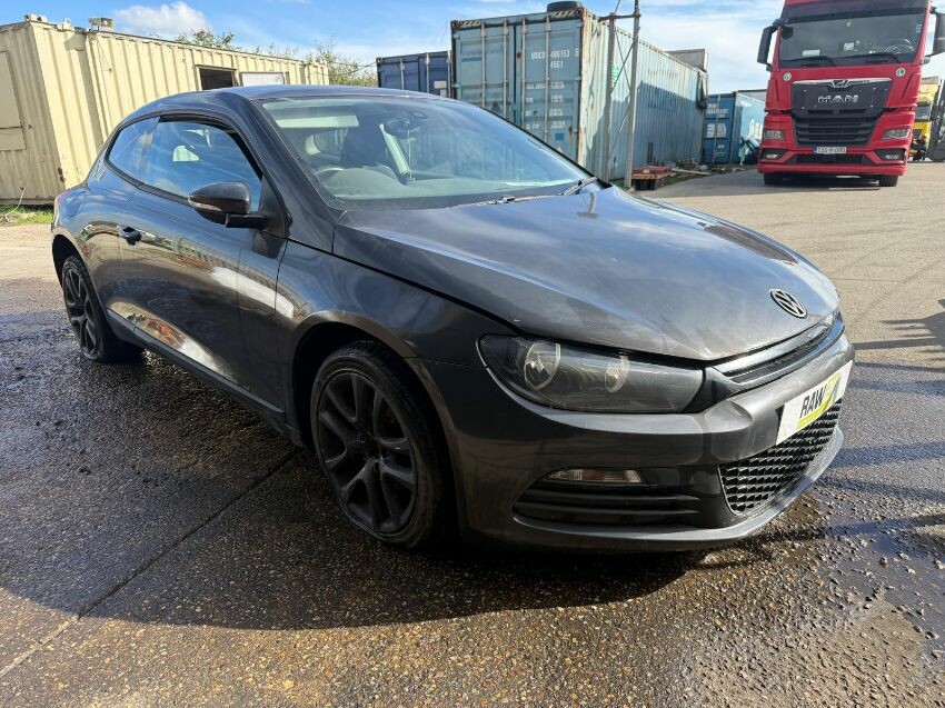 2010 VOLKSWAGEN SCIROCCO